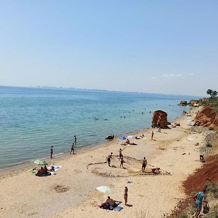Гостевой Дом Pearl By The Sea Fontanka Ngoại thất bức ảnh